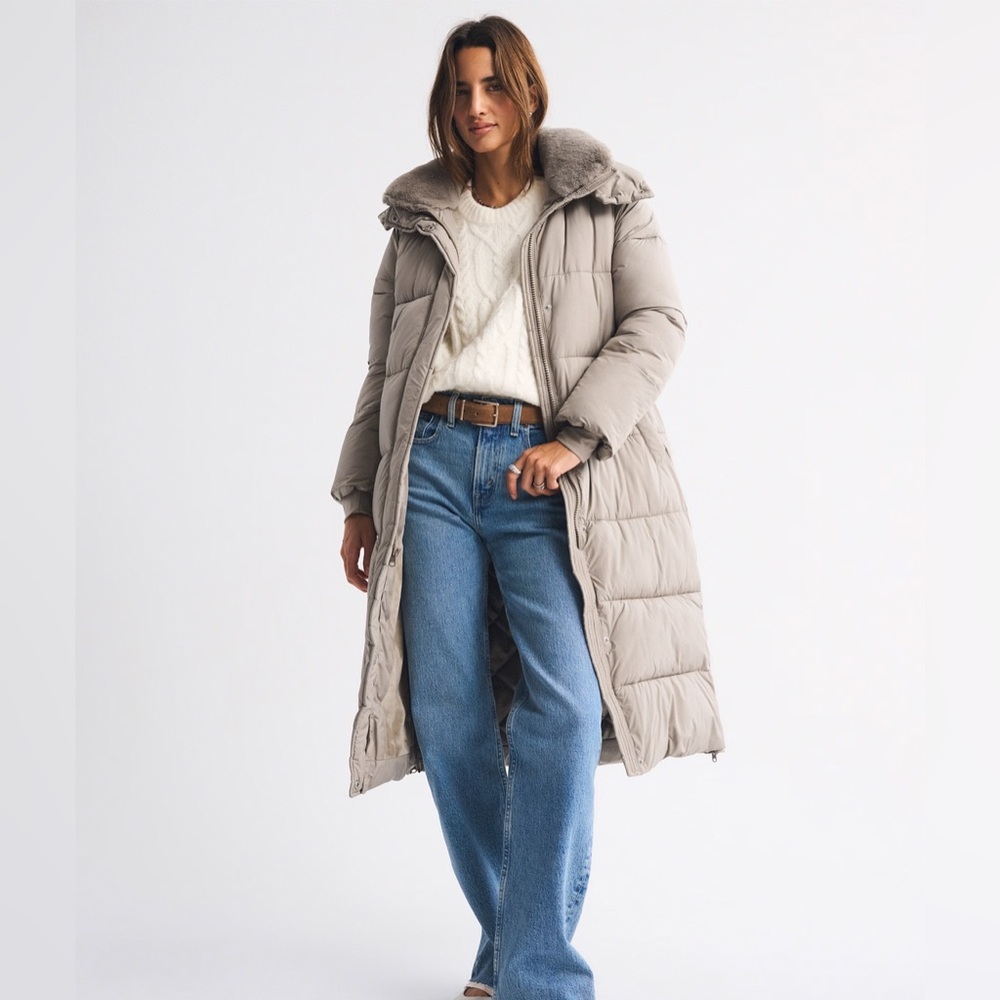 Abercrombie & Fitch Long Puffer Coat in Sand